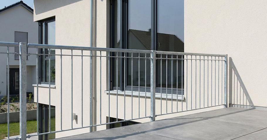 Sécuriser votre balcon pour les enfants : <br>les mesures les plus importantes pour protéger vos enfants