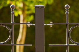 Zaunpfosten zum Einbetonieren | Pulverbeschichtet anthrazit